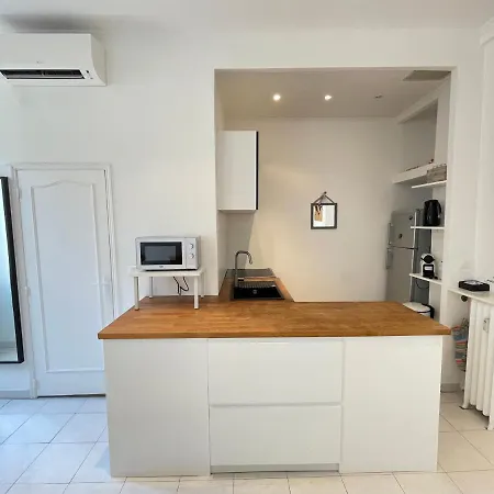 Nice Renting - Grimaldi - Best Place Heart Of Golden Square - Ac - Fully Equipped Exterior photo