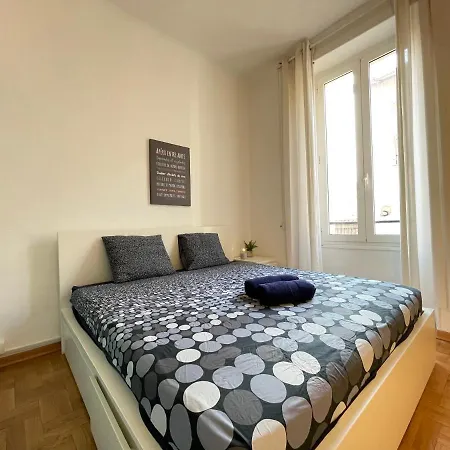 Nice Renting - Grimaldi - Best Place Heart Of Golden Square - Ac - Fully Equipped Exterior photo