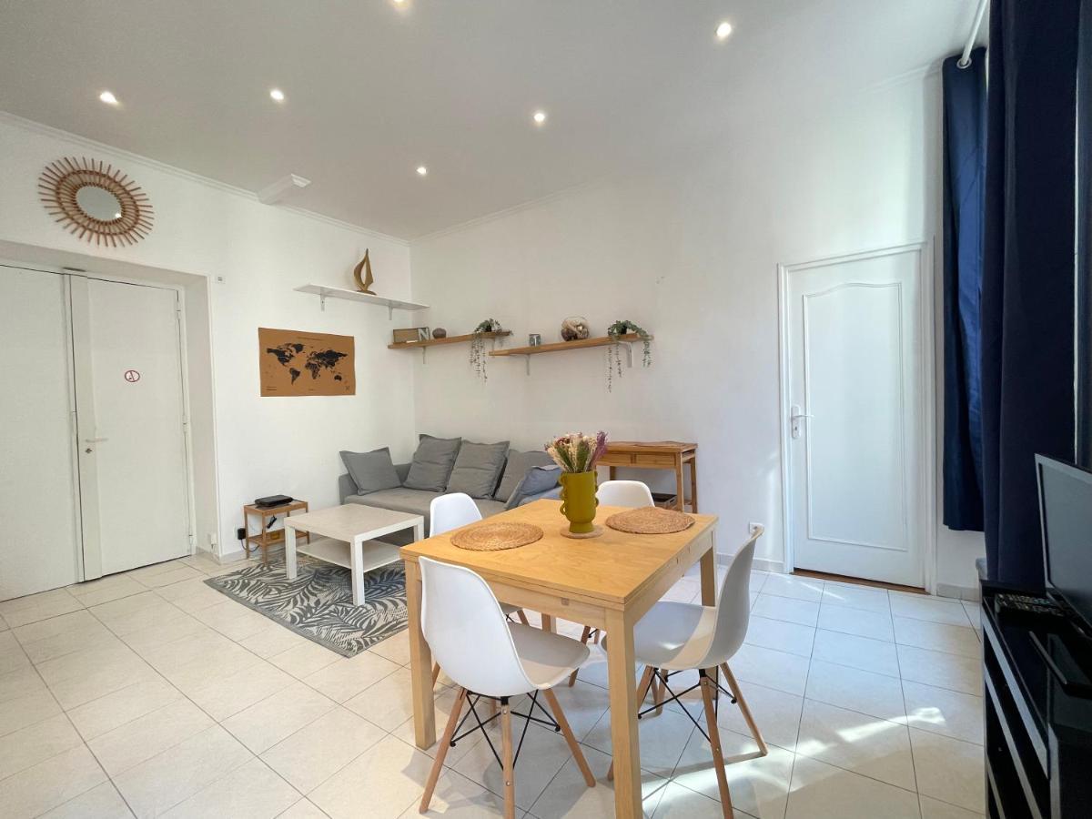 Renting - Grimaldi - Place Heart Of Golden Square - Ac - Fully Equipped *